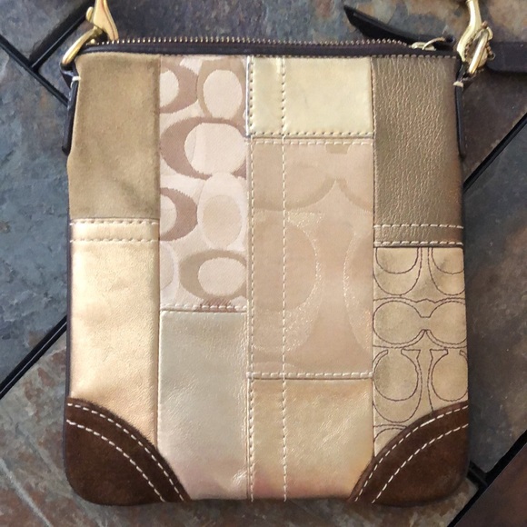 Coach Crossbody Bag - Picture 3 of 4